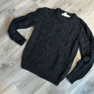 H&M Cable Knit Sweater. Size S
